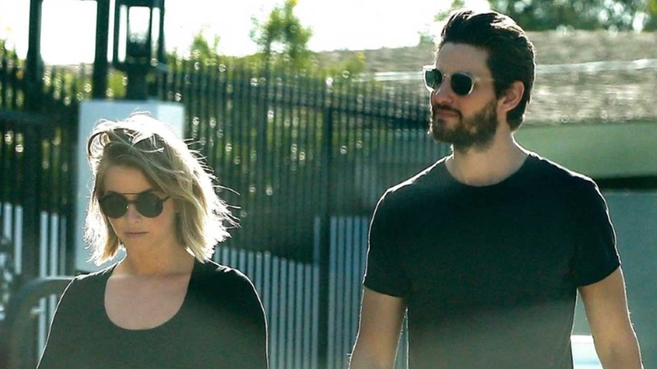 Julianne Hough Spotted Out With Ben Barnes While Husband Brooks Laich Quarantines In Idaho Entertainment Tonight