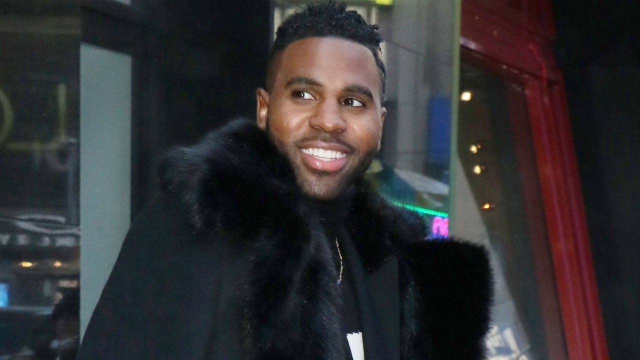 Jason Derulo Leaves Very Generous Tip at Restaurant and Gives Waiter All the Feels
