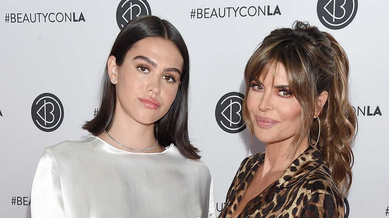 Lisa Rinna Says Daughter Amelia Gray Hamlin's Relationship With Scott Disick 'Is What It Is' - Vimarsana News