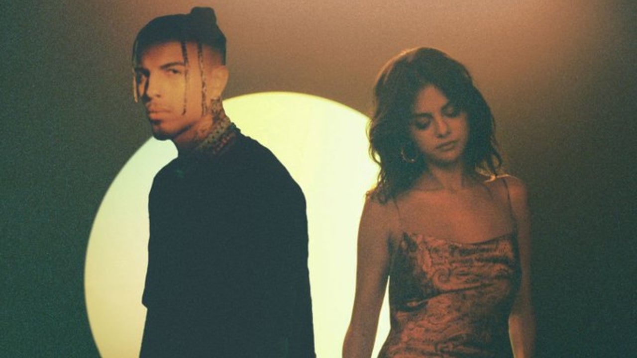 Selena Gomez and Rauw Alejandro to Perform 'Baila Conmigo' at Premio Lo Nuestro 2021 (Exclusive) - Vimarsana News