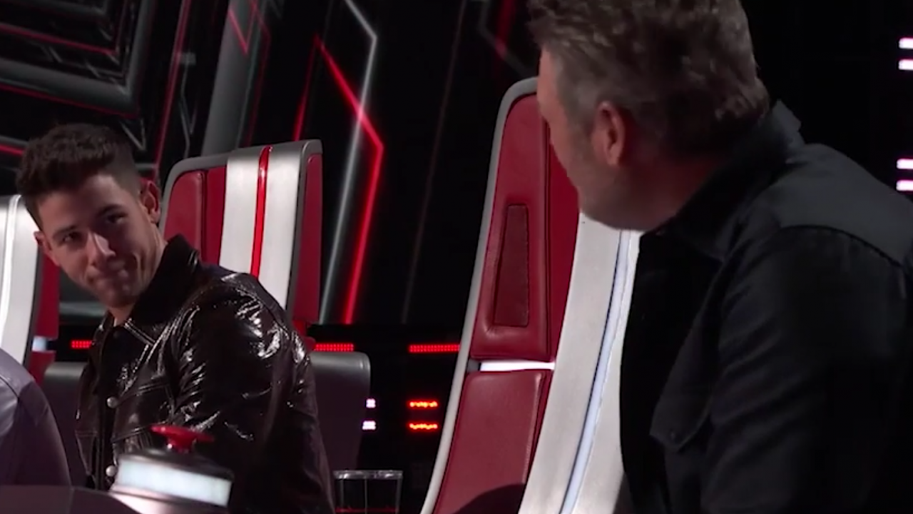 'The Voice': Nick Jonas Gets Blocked By 'Bully' Blake Shelton Over Gean Garcia's Stunning Audition - Vimarsana News