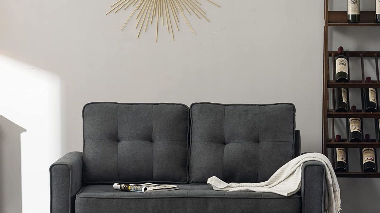 TikTok Taught Us How to Find Cheap Furniture on Amazon - Vimarsana News