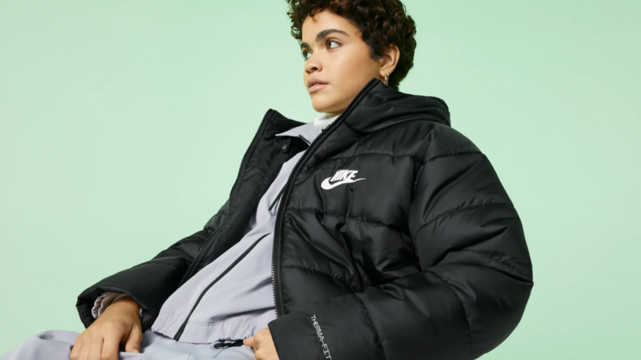 Nike Black Friday 2021 Deals: Take Up to 50% Off on Top Sneaker and Workout Gear Styles - Vimarsana News