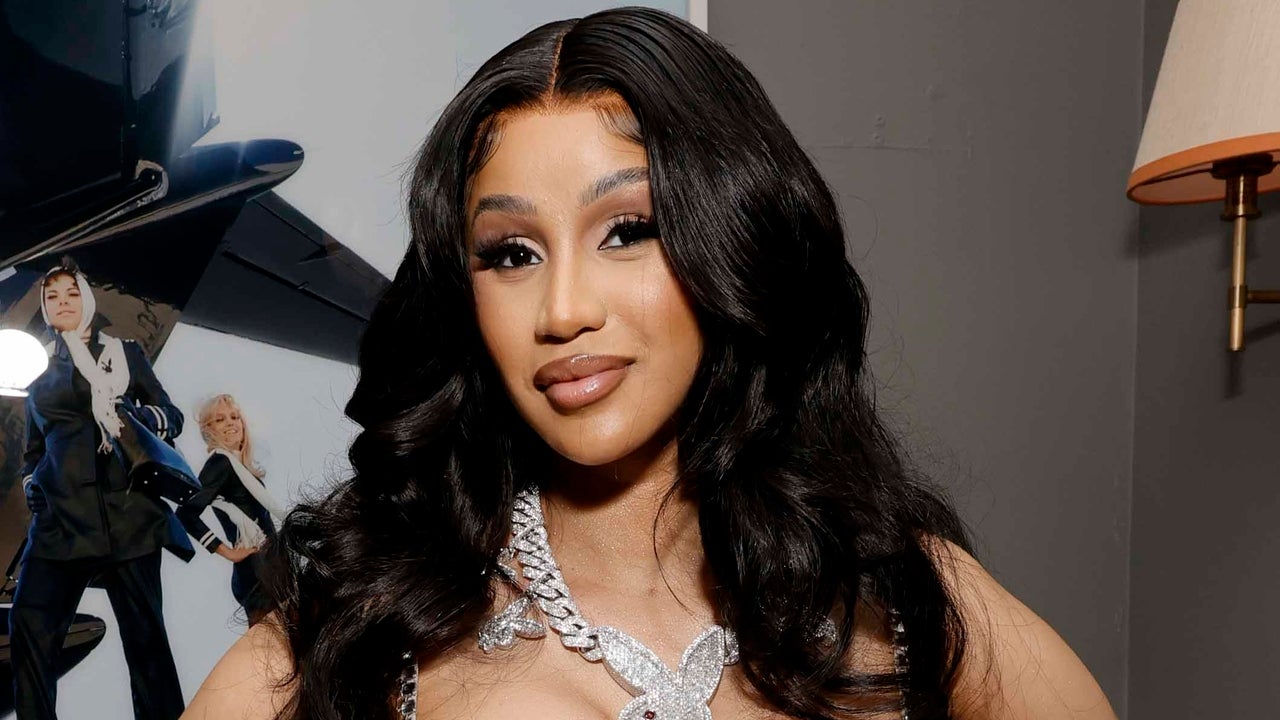 Cardi B Snaps Selfie on Her Strategy to Court docket-Mandated Group Service