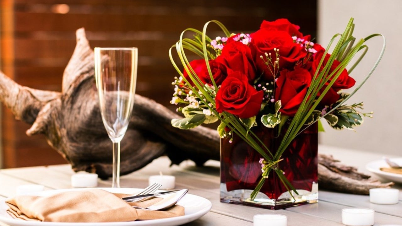Valentine's Day 2022: Where to Order Flowers Online with Same-Day Delivery - Vimarsana News