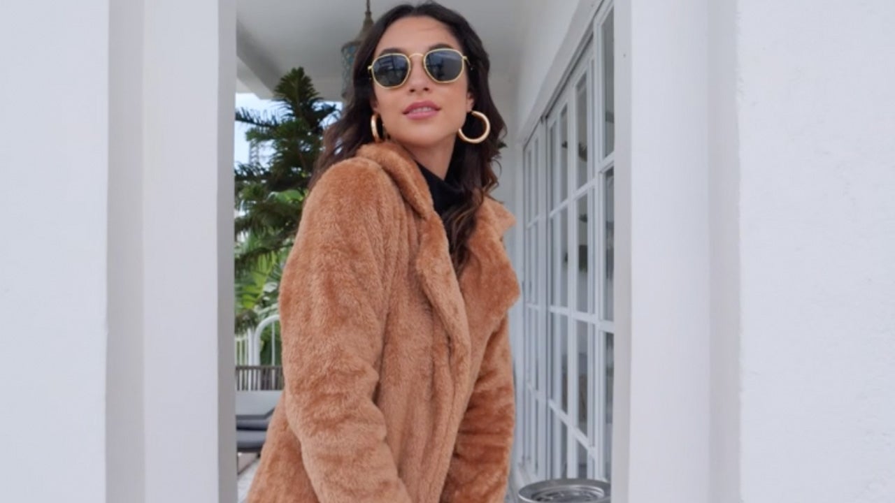 The Best-Selling Amazon Teddy Coat Is 
