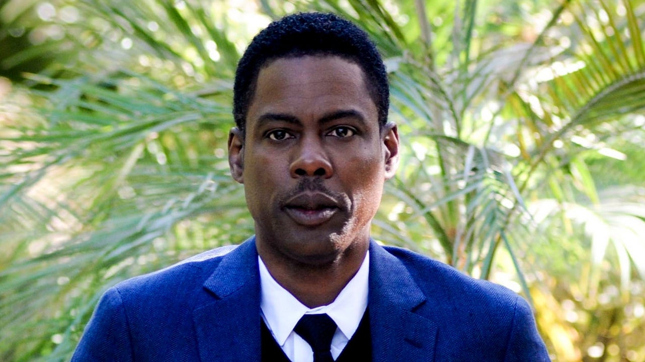 Chris Rock Addresses Hecklers Yelling 'F**k Will Smith' at His Comedy Show - Vimarsana News