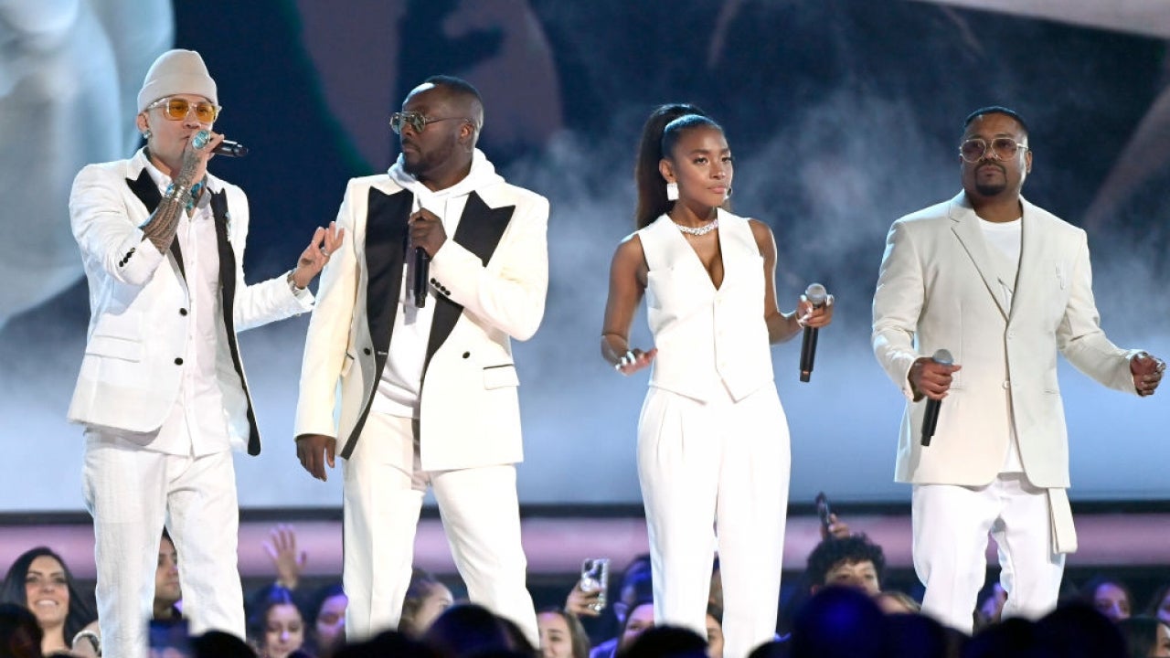 Latin AMAs 2022: The Best and Biggest Moments of the Night - Vimarsana News