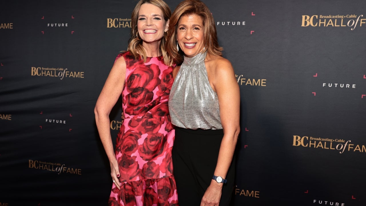 Hoda Kotb and Savannah Guthrie on Their Favorite Celeb Interview and If They Ever Wanted a Do-Over (Exclusive) - Vimarsana News