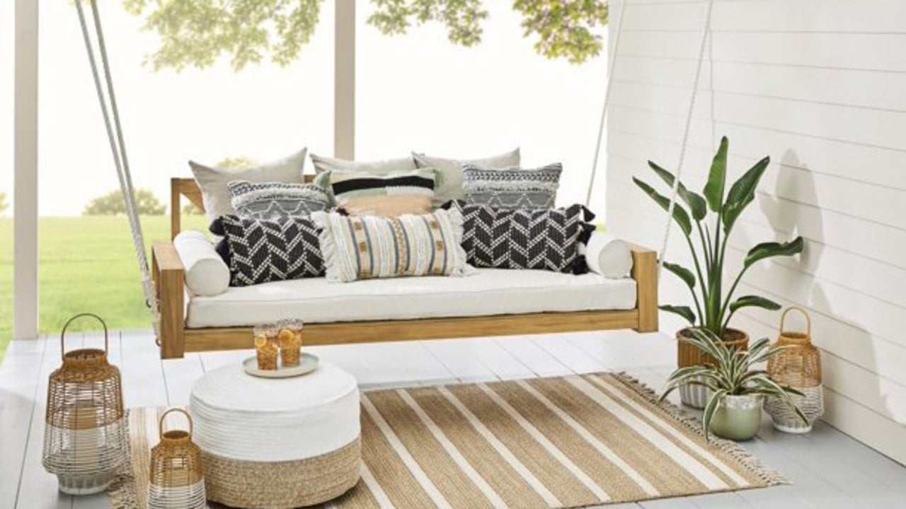 The Best Walmart Patio Furniture for Summer 2022 | Entertainment Tonight - Vimarsana News