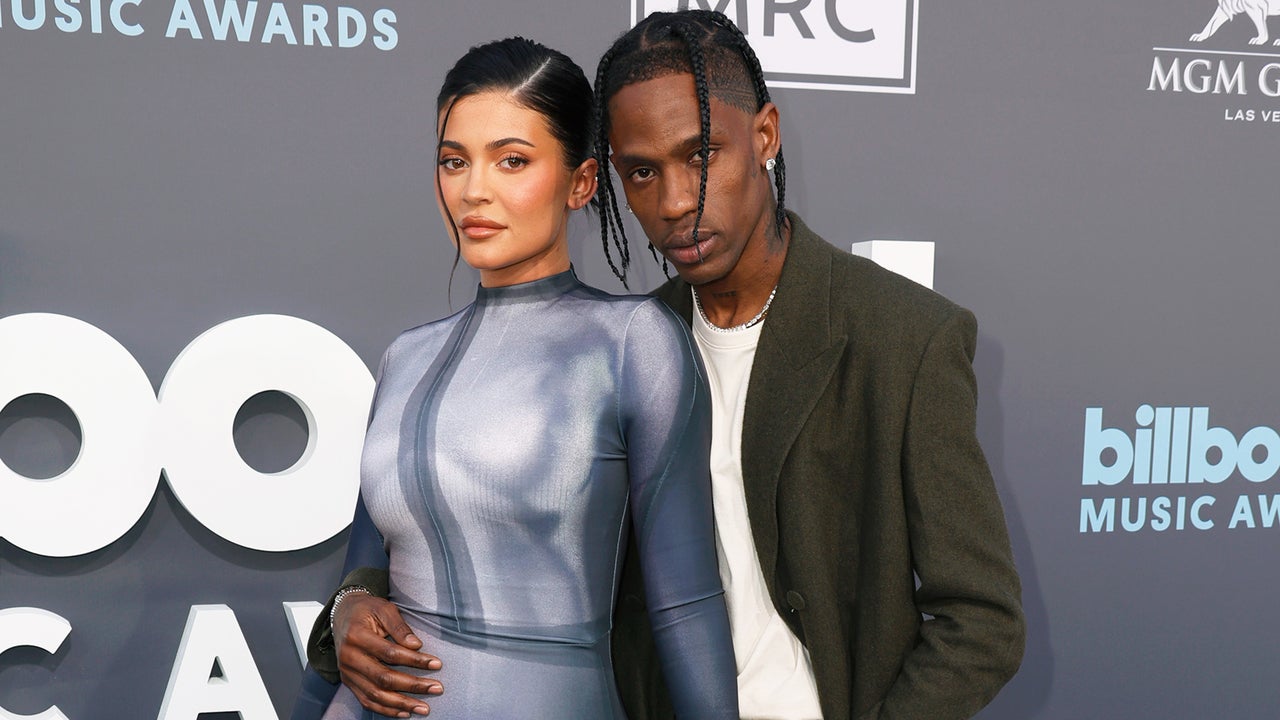 Kylie Jenner Gives Rare Glimpse at Her and Travis Scott's Son 'I Made These Little Feet' - Entertainment Tonight