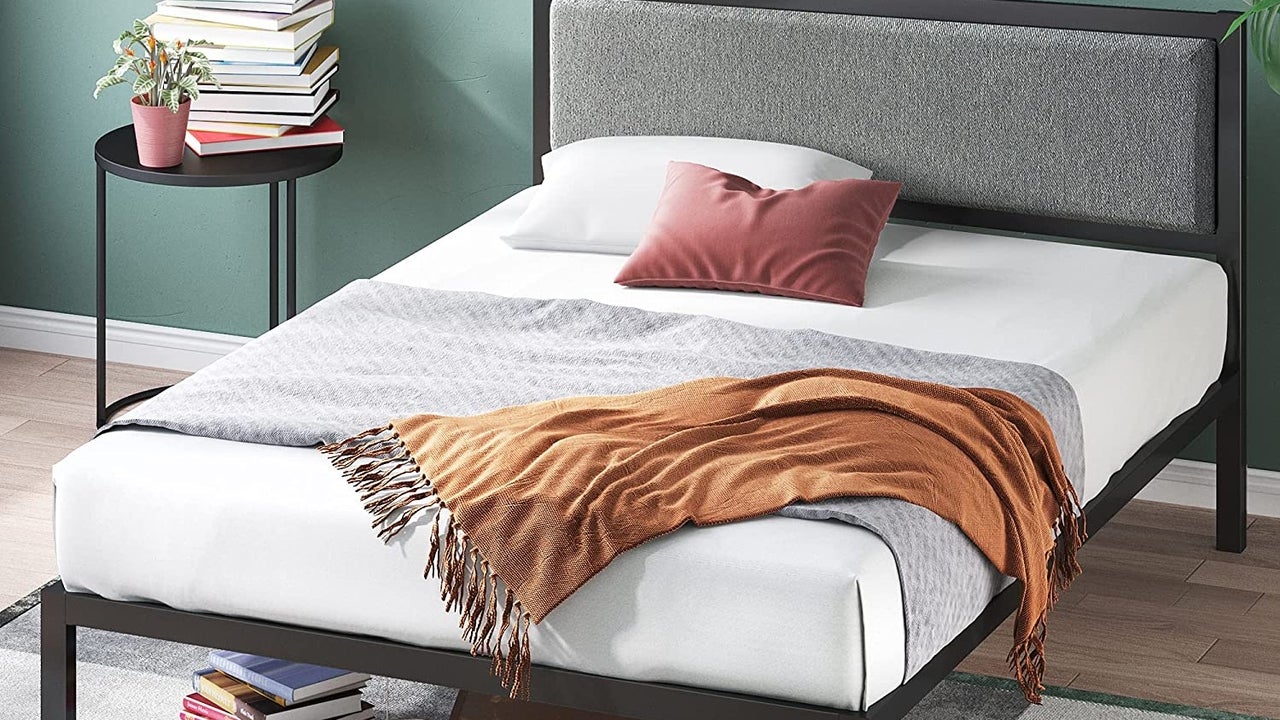 Amazon Outlet Furniture Sale: Save up to 60% on Sofas, Mattresses, Patio Sets and More - Vimarsana News