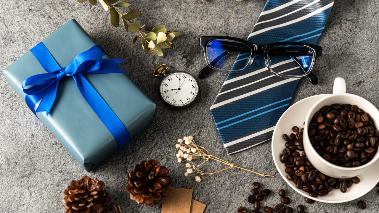 15 Last-Minute Father's Day Gifts for 2022 That'll Arrive in Time for June 19 - Vimarsana News