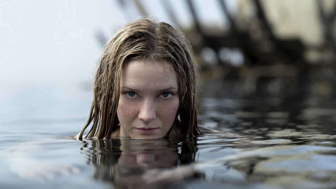 'Rings of Power' Premiere: Morfydd Clark Explains How Grief Influences Galadriel's Choices - Vimarsana News