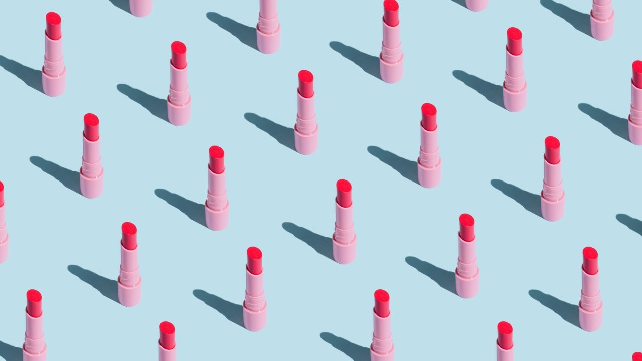 10 Deals To Shop for National Lipstick Day 2022: Save Up to 50% at Charlotte Tilbury, Sephora and Ulta - Vimarsana News