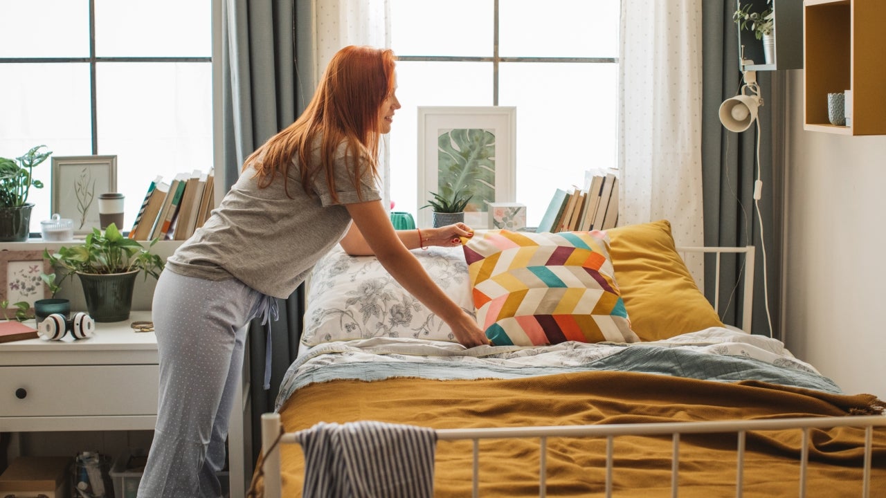 20 College Dorm Room Essentials to Shop on Amazon for This School Year - Vimarsana News