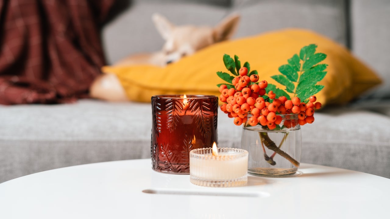 Fall 2022 Home Décor: Shop Cozy Blankets, Candles, Wall Art, Wreaths and More - Vimarsana News