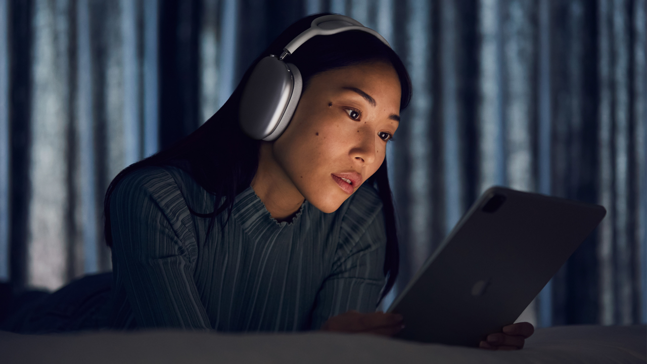 Amazon’s Best Headphone Deals to Shop Now: AirPods, Beats, Galaxy Buds