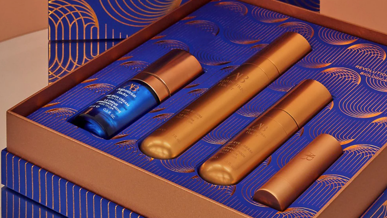 17 Best Skincare Gift Sets for Her in 2022: Tatcha, Drunk Elephant, Glossier and More - Vimarsana News