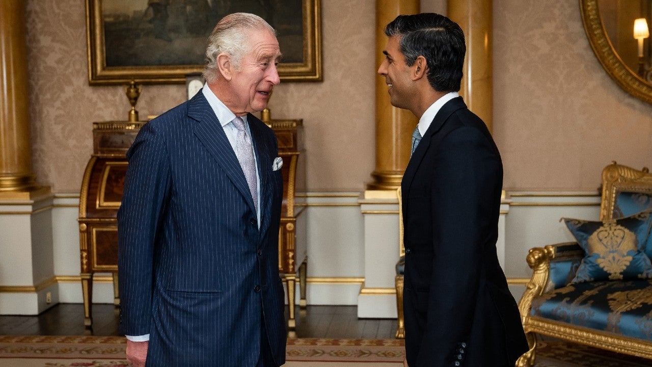 King Charles III Meets With New UK Prime Minister Rishi Sunak in Historic Moment - Vimarsana News