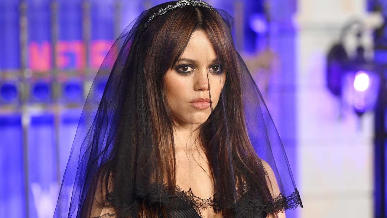 Jenna Ortega Reveals Why She Wore a Black Veil to ‘Wednesday’ Premiere