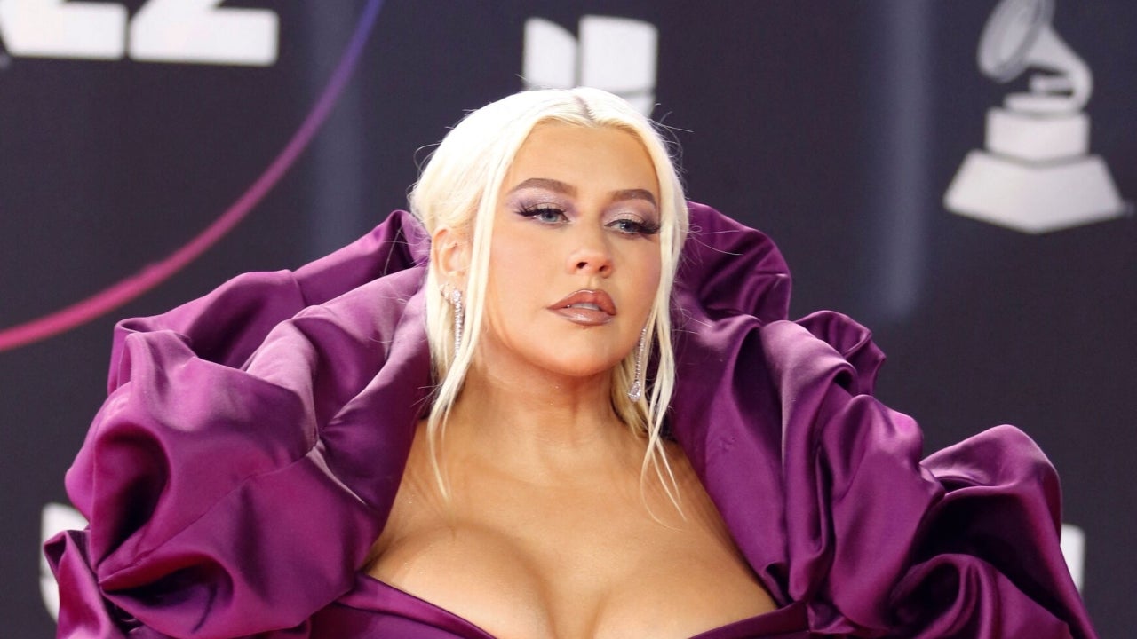 Christina Aguilera Delivers Highly effective Efficiency at Latin GRAMMYs