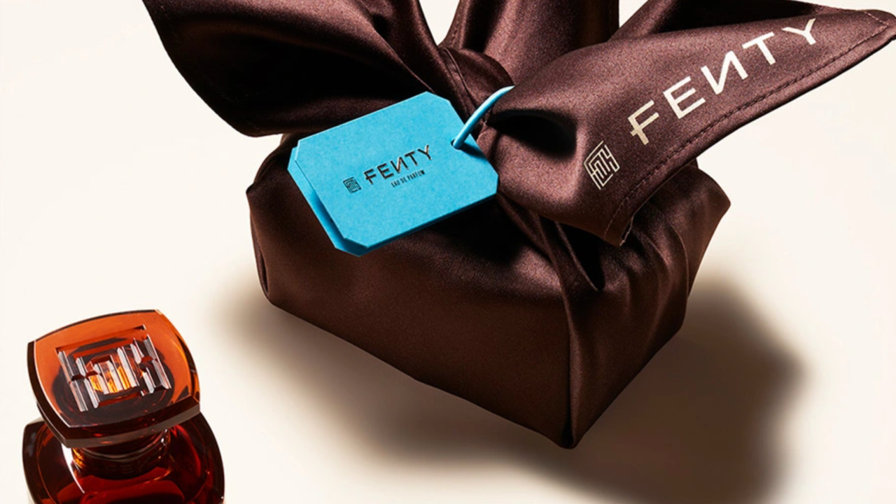 Fenty Magnificence Relaunches Rihanna’s Signature Perfume for The Holidays