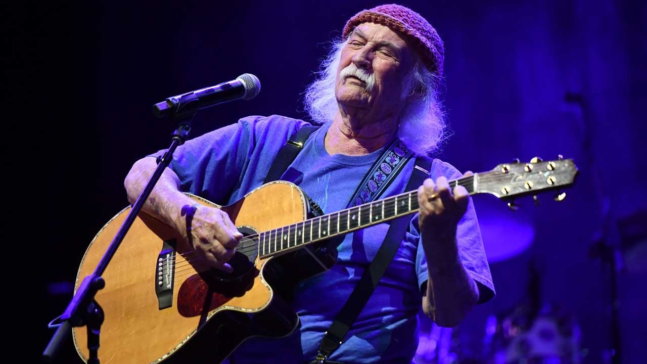 David Crosby Lifeless at 81: Celebs Submit Touching Tributes to Music Icon
