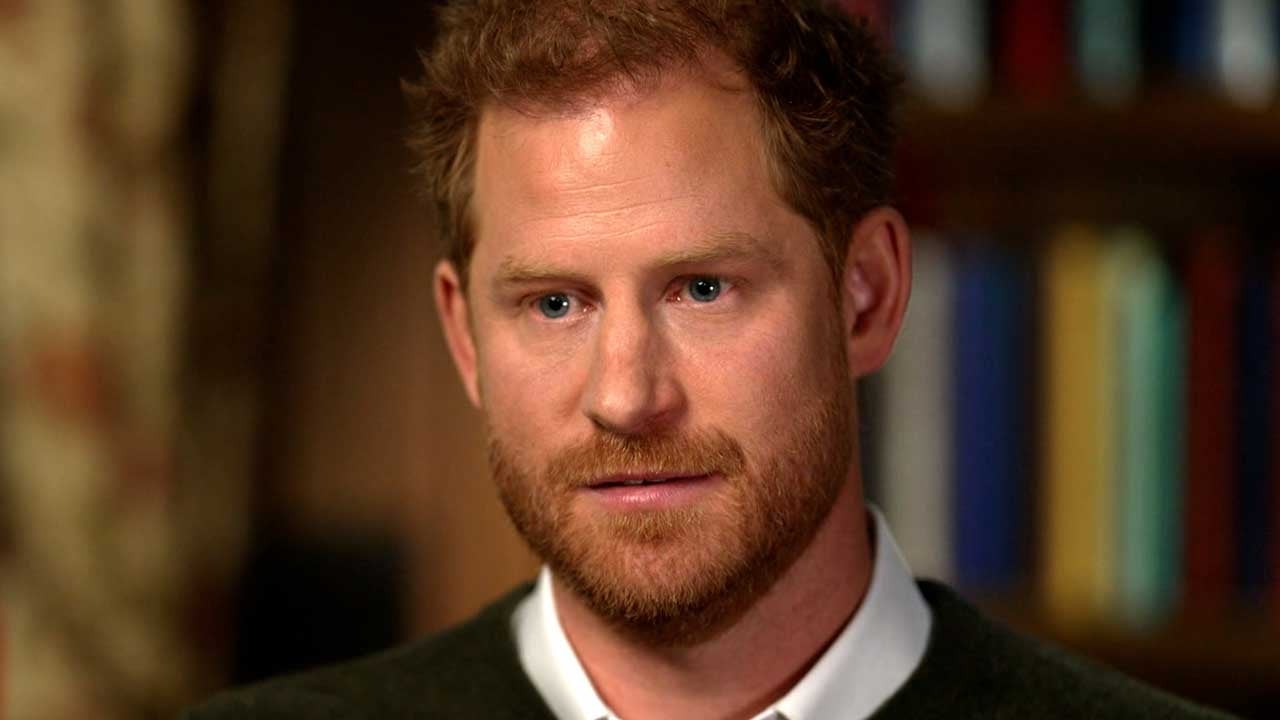 Prince Harry Says Royals Excluded Him From Flight to Queen’s Deathbed