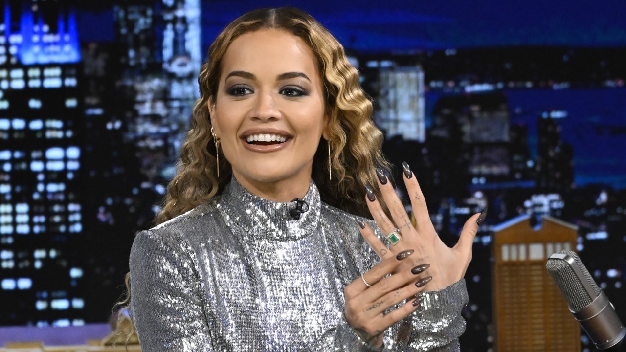 Rita Ora Debuts Inexperienced Engagement Ring From Husband Taika Waititi