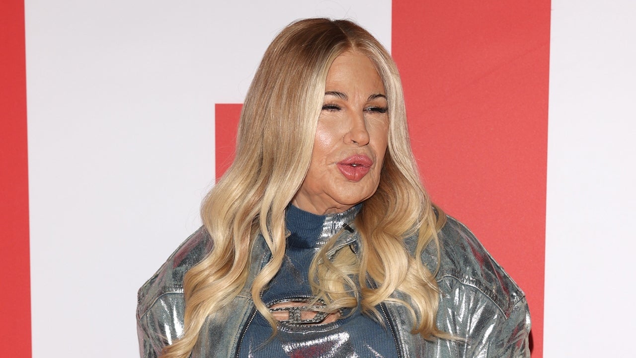 jeg behøver skade Omkostningsprocent Alexis Stone's Transformation Into Jennifer Coolidge at Fashion Week Is  Guaranteed to Turn Heads | Entertainment Tonight