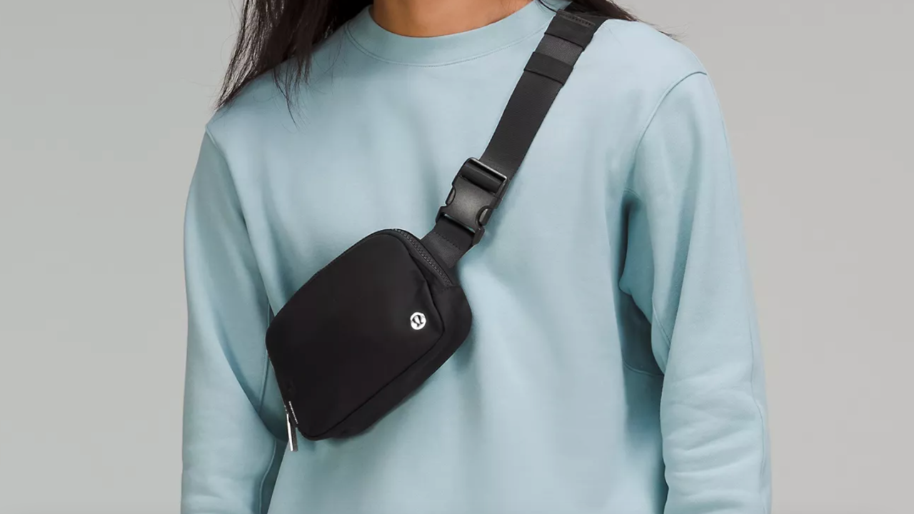 The lululemon All over the place Belt Bag Is Again in Inventory Proper Now
