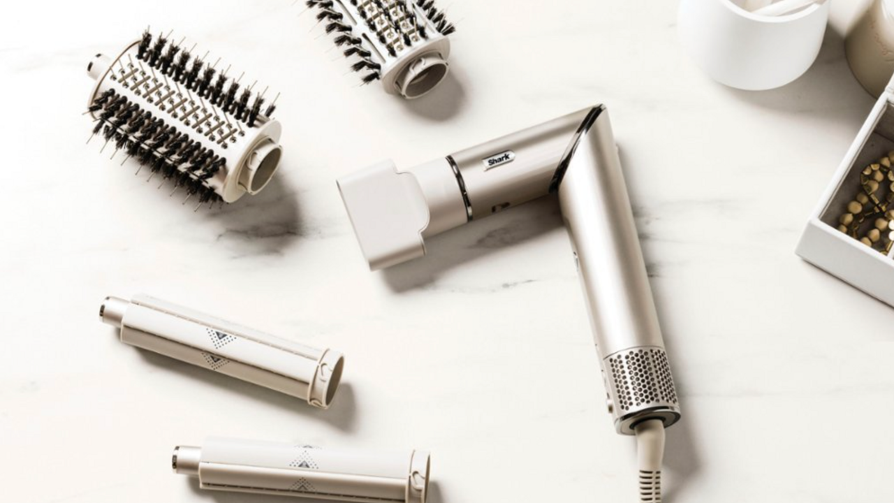 The TikTok-Loved Shark FlexStyle Is Now Available at Sephora