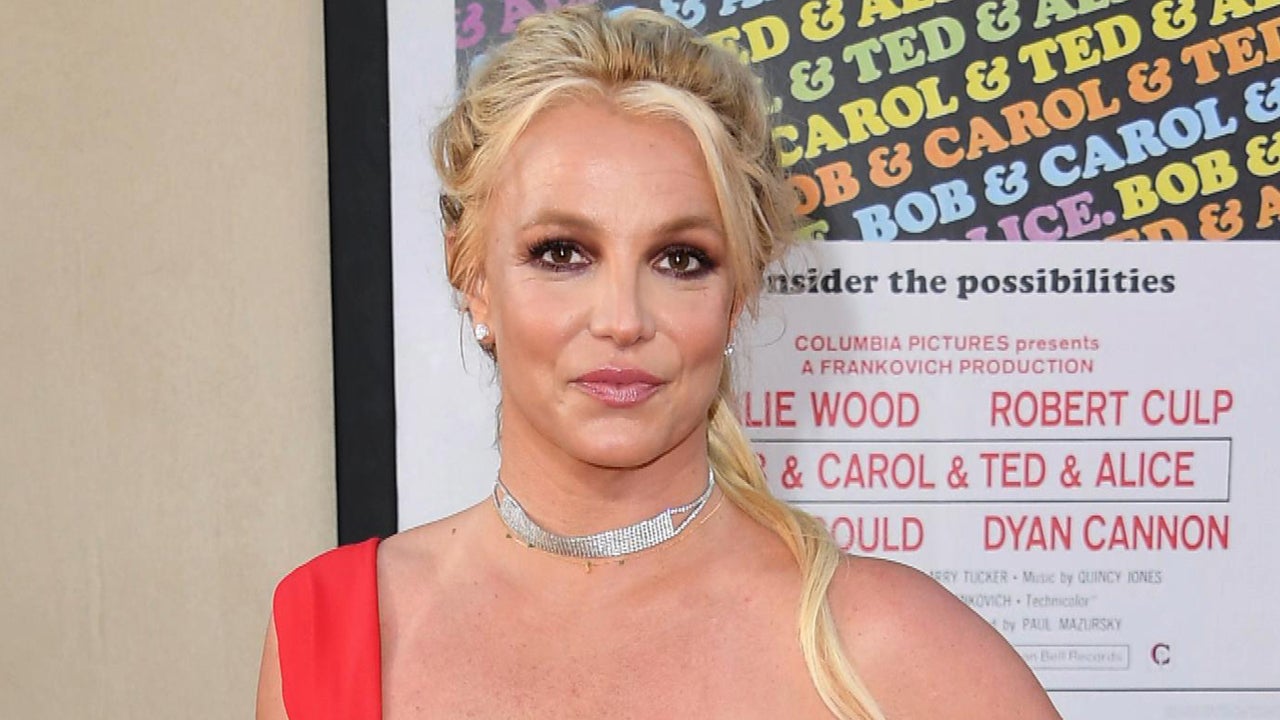 #Britney Spears Slapped by Security Guard for Victor Wembanyama