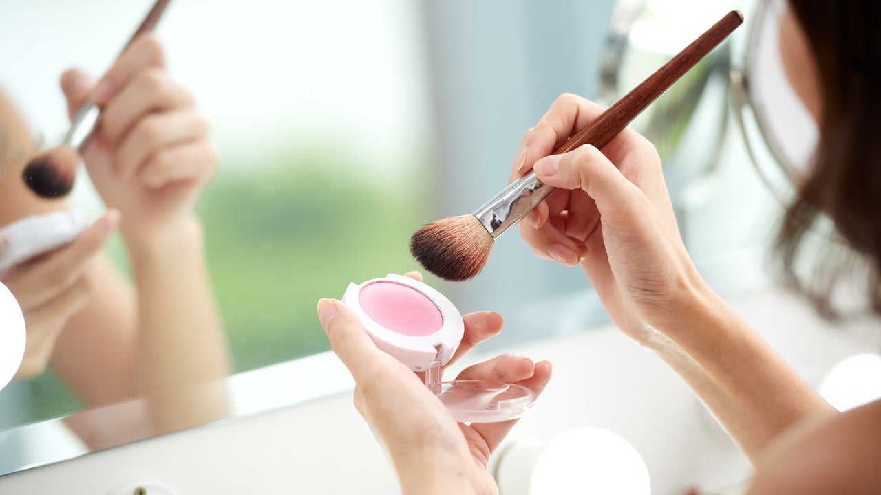 The 15 Best Blushes for Summer 2023: Shop Rare Beauty, Charlotte Tilbury, NYX and More - Vimarsana News