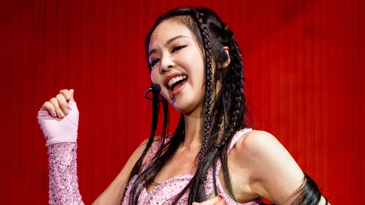 BLACKPINK’s Jennie Walks Off Stage During Concert Amid Health Concerns