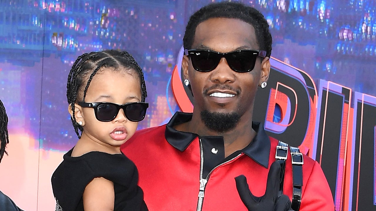 Cardi B and Offset's Son Wave Plays With $100 Bills While Rocking a Diaper and Diamond Earrings - Vimarsana News