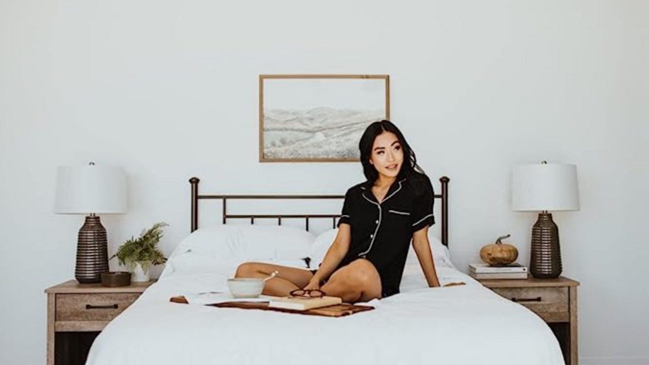 The Best Cooling Pajamas for Summer 2023: Oprah-Approved Cozy Earth, SKIMS, Amazon and More - Vimarsana News