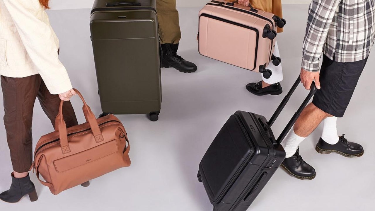 Calpak 4th of July Luggage Sale: Save Up to 60% On Summer Travel Essentials - Vimarsana News