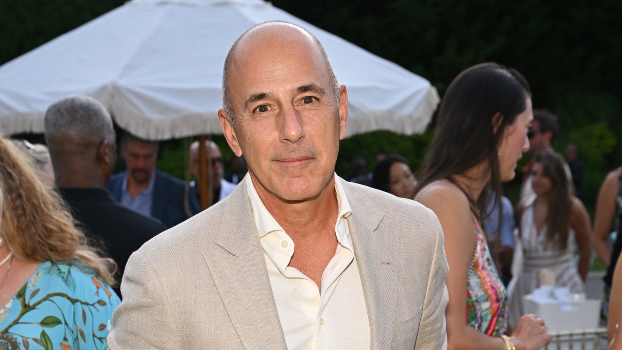 Matt Lauer Poses for Rare Photo at Charity Gala in the Hamptons - Vimarsana News