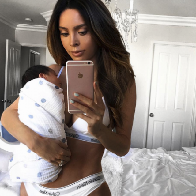 Sarah Stage Shows Off Post-Baby Body