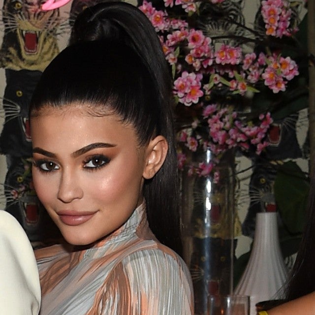 Kim Kardashian - Exclusive Interviews, Pictures & More | Entertainment