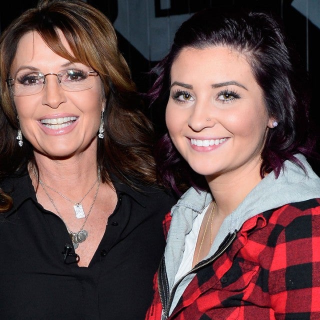 Sarah Palin and daughter Willow Palin