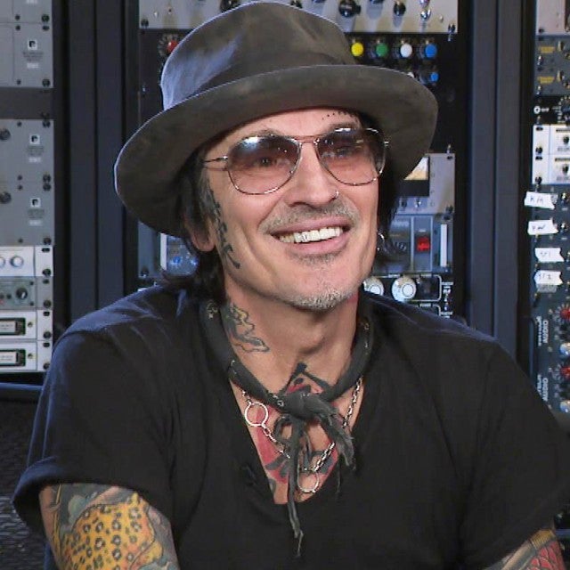 Tommy Lee - Exclusive Interviews, Pictures & More | Entertainment Tonight