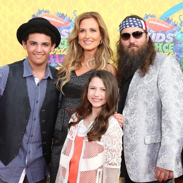 TV personalities Lil Will Robertson, Korie Robertson, Bella Robertson, Willie Robertson, Sadie Robertson and John Luke Robertson from Duck Dynasty attend Nickelodeon's 27th Annual Kids' Choice Awards at USC Galen Center on March 29, 2014 in Los Angeles, California. 