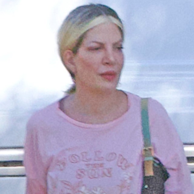 Tori Spelling ‘Struggling Monetarily’ While Staying in RV With Kids Amid Split  (Source)
