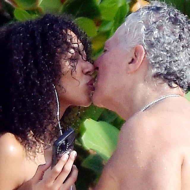 Aoki Lee Simmons, 21, Spotted Kissing 65-Year-Old Restaurateur