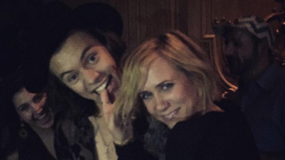 Harry Styles and Kristen Wiig Dance Party After 'SNL' Performances |  Entertainment Tonight