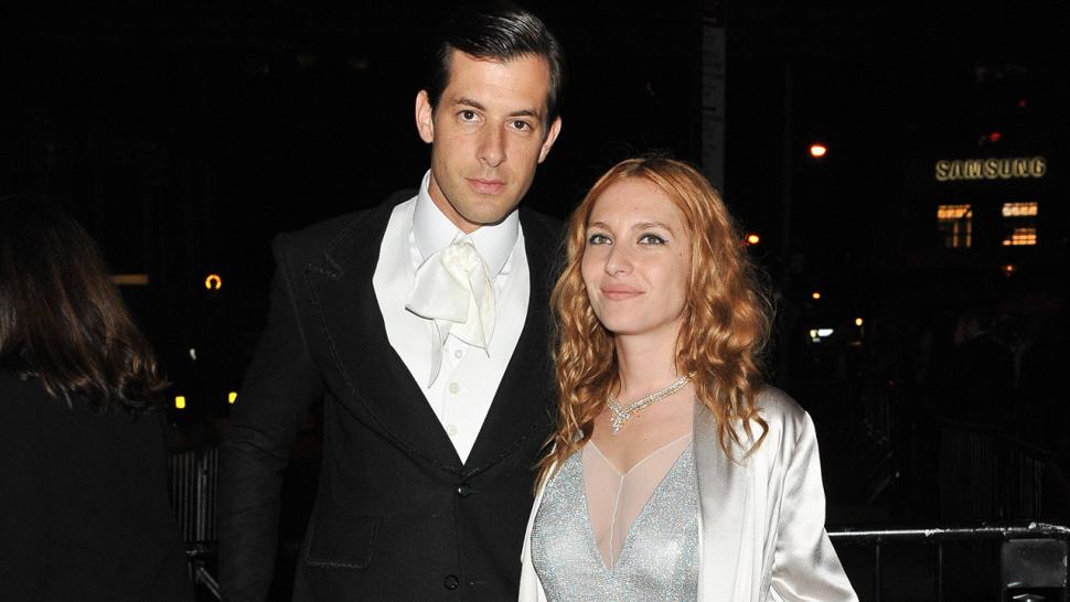 Mark Ronsons Wife Files For Divorce After 5 Years Of -1624