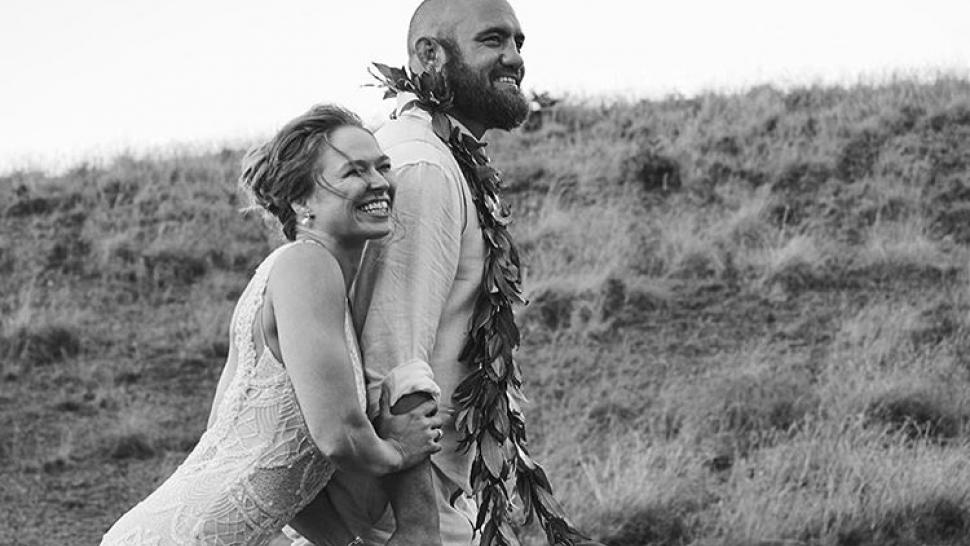 Ronda Rousey and Travis Browne wedding pic in Hawaii
